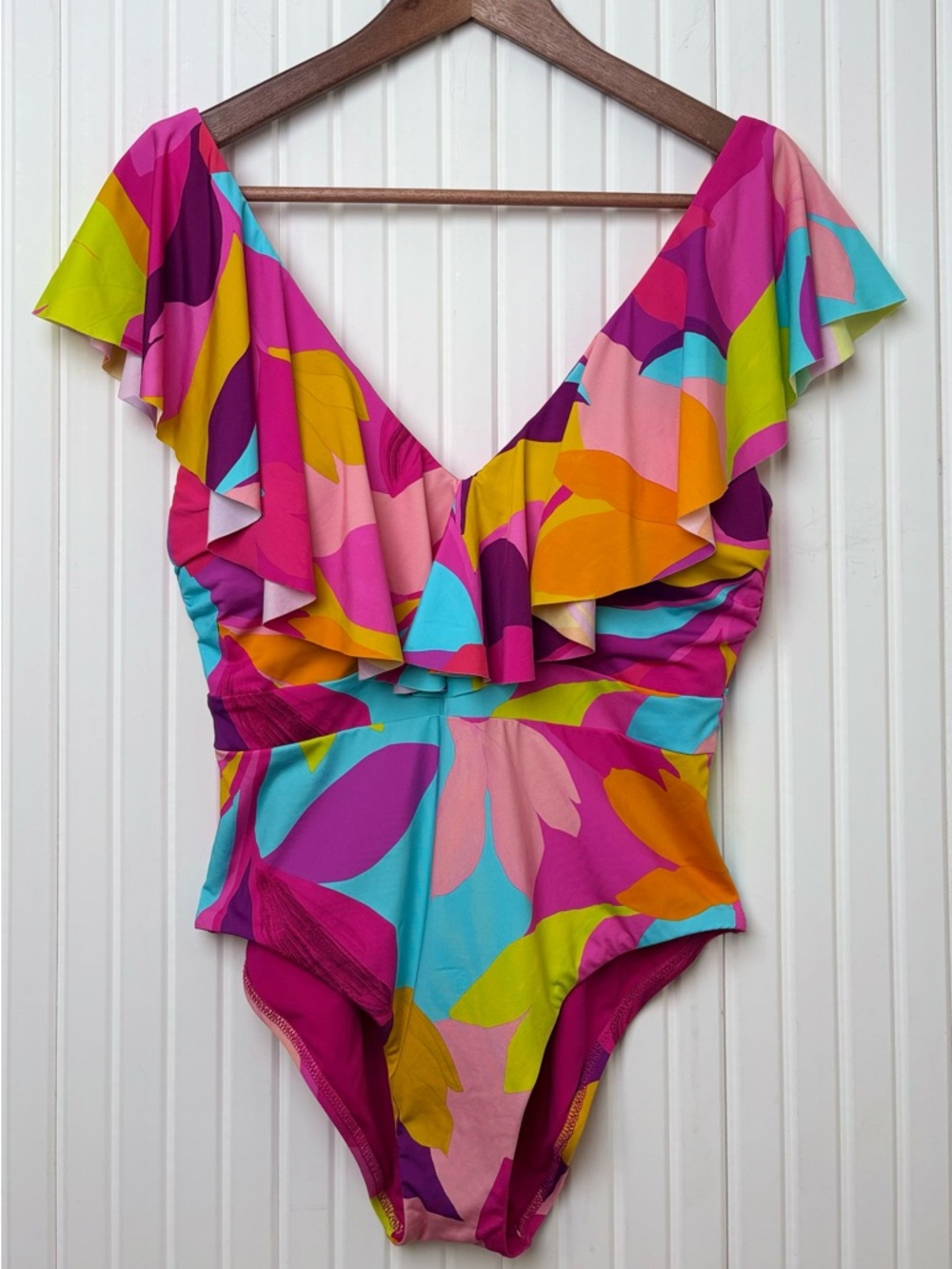 Trina Turk One Piece Swimsuit Ruffle Vneck 10 Maximalist Colorful Summer Resort
